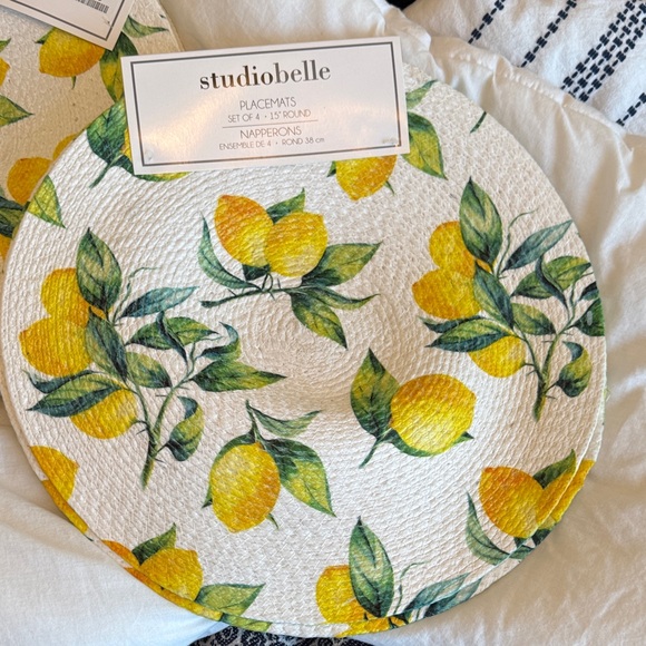 Citrus Delight Table Linens Set - Picture 4 of 4